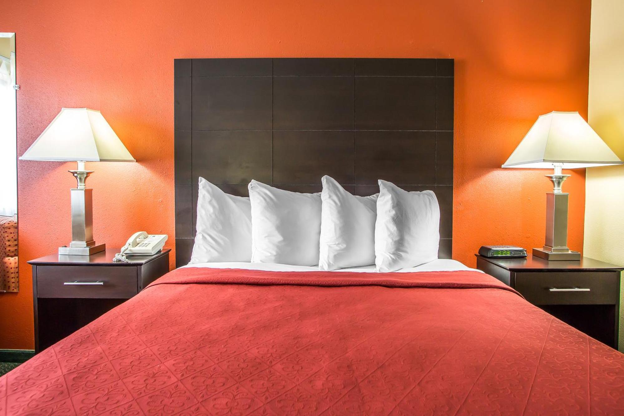 Quality Inn Morton At I-74 Zimmer foto